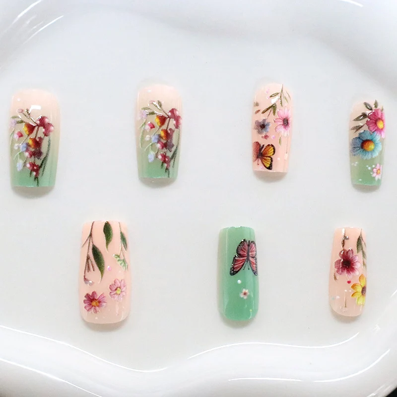 Blumenmotiv Nagelkunst Set Karnz