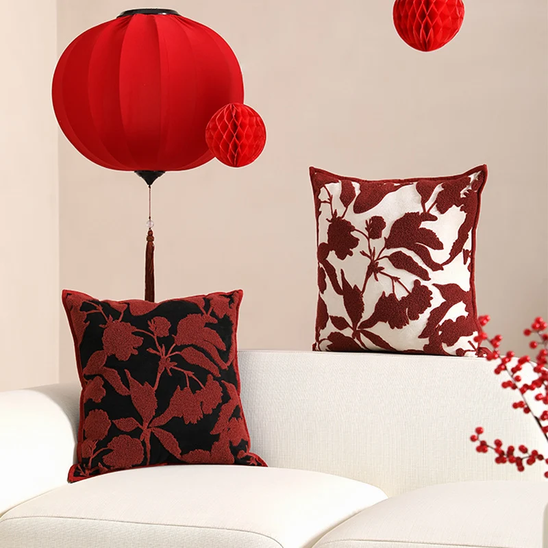 Dekorativer Kissenbezug mit floraler Chenille-Tufting und Samtstruktur Karnz