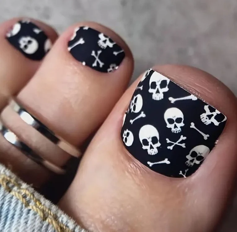 Florales Nageldesign Verbesserungen Karnz