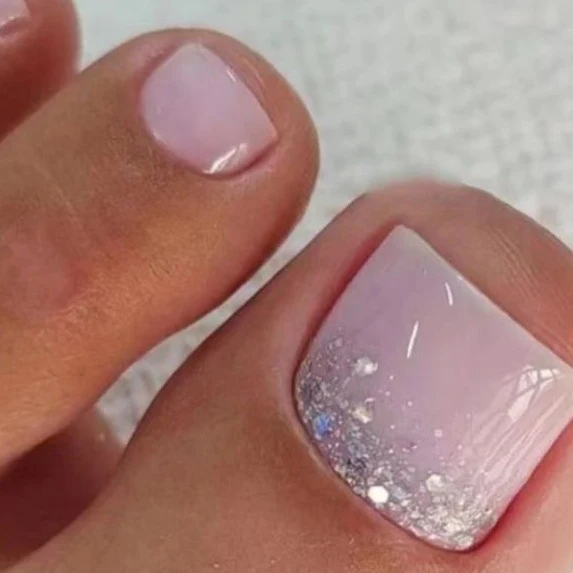 Florales Nageldesign Verbesserungen Karnz