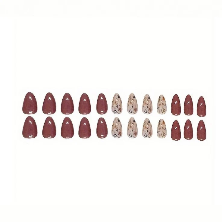 Blumenverziertes Nagelkunst-Set Karnz