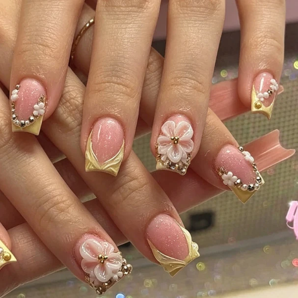 Floral 3D Nagelkunst Verbesserungen Karnz