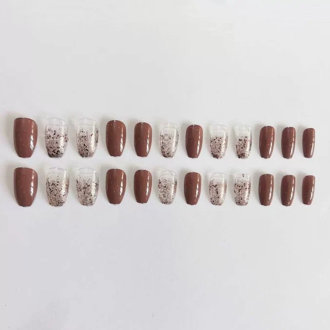 Elegante Langanhaltende Glitzer-Nagelverstärkungen Karnz