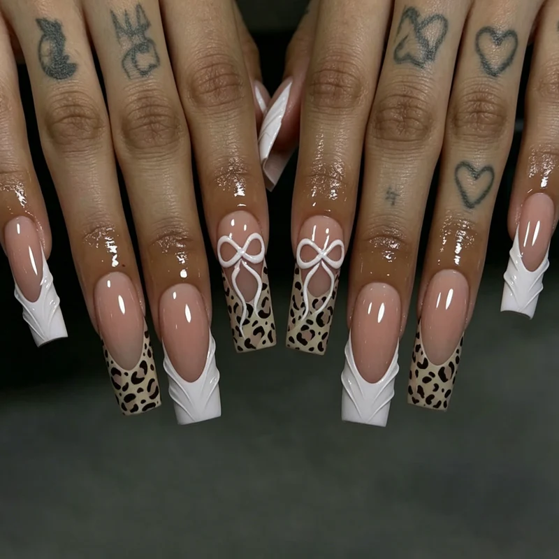 Elegante Lange Acryl-Nagelkunst-Verlängerungen Karnz