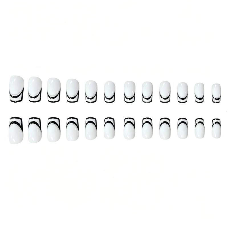 Elegante geometrische Nagelkunst Karnz