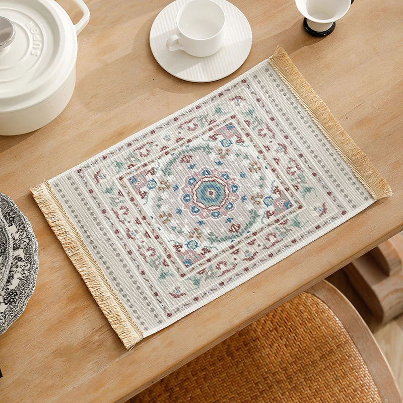 Kurzfloriger dekorativer Badezimmer‑ und Läufer‑Teppich im orientalischen Medaillonstil mit Fransen Karnz