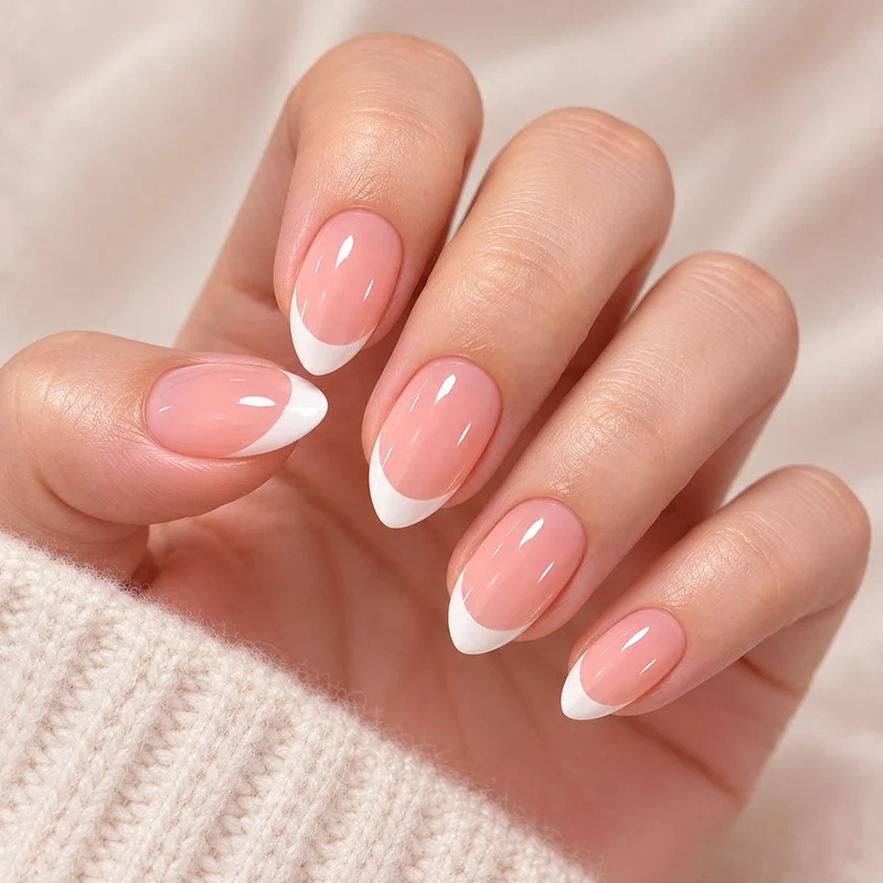 Elegante French Tip Nagel Kunst Verlängerungen Karnz 1789915249