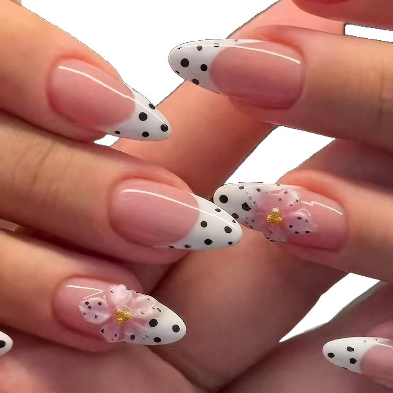 Elegante florale Spitzen-Acrylnagelverstärkungen Karnz