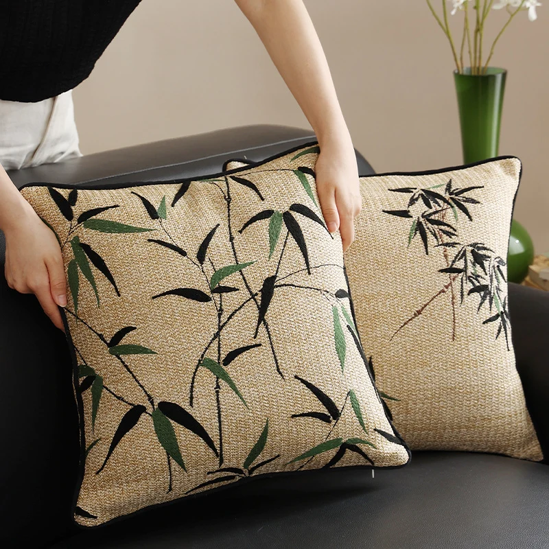Gewebter dekorativer Kissenbezug mit Bambusblatt-Jacquard und Kontrastpaspel Karnz