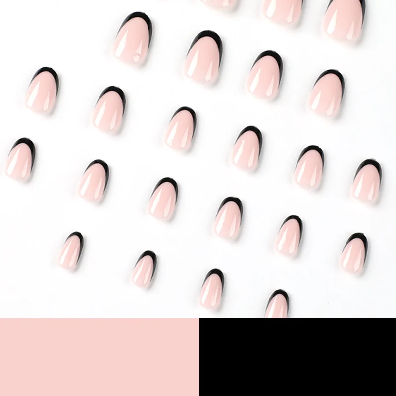 Elegante mandelförmige Nail Art Verbesserungen Karnz
