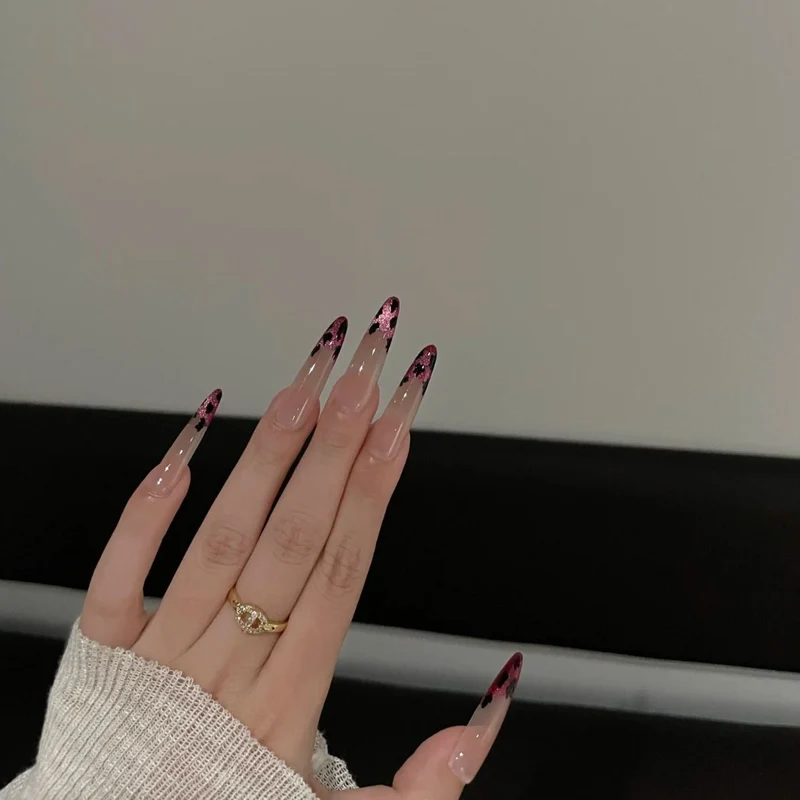 Kreative Floral Acryl Nagelerweiterungen Karnz