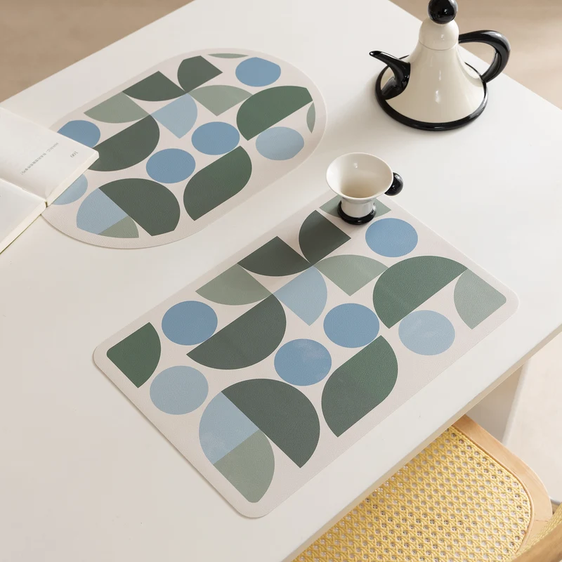 Abwischbare Retro-Tischsets aus Kunstleder mit geometrischem Muster Karnz