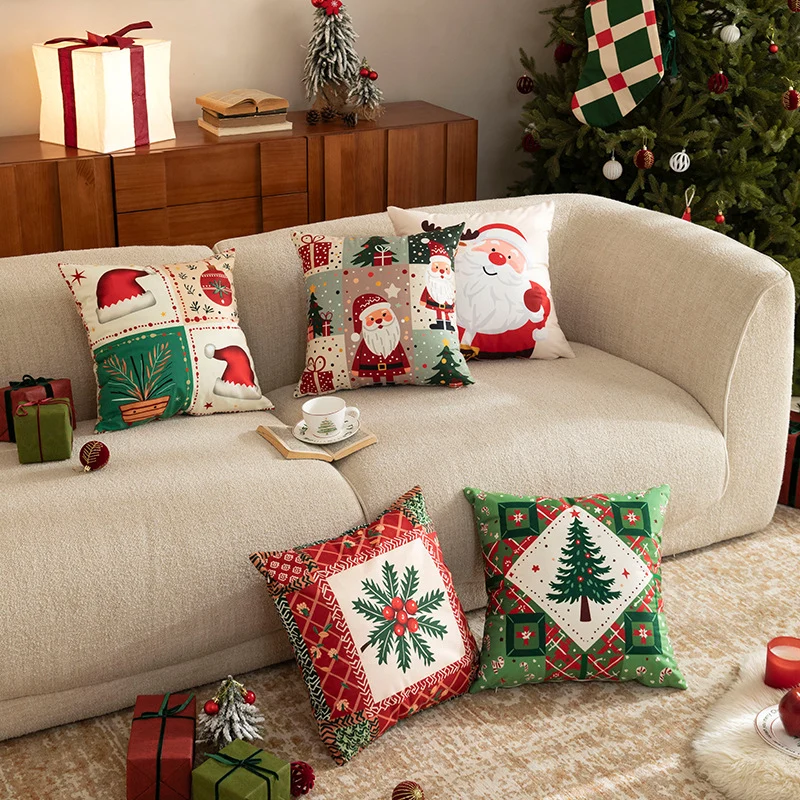 Weihnachtlicher quadratischer Zierkissenbezug mit Patchwork-Motiv und verdecktem Reißverschluss Karnz