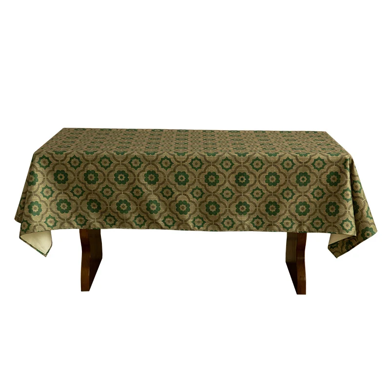 Rechteckige Tischdecke aus Baumwoll‑Leinenmischung mit ornamentaler Jacquardstruktur Karnz