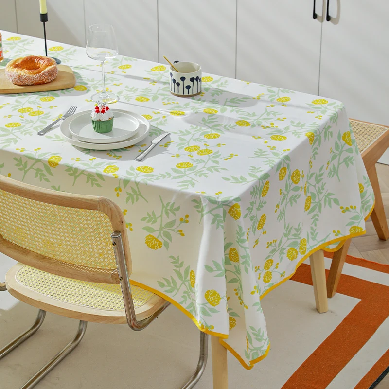 Rechteckige Esstischdecke mit botanischem Orangenbeeren-Print und kontrastierter Saum-Paspel Karnz