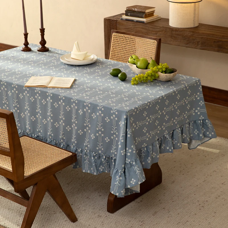 Rechteckige Baumwollmisch-Tischdecke mit Volant und feinem Jacquardmuster Karnz