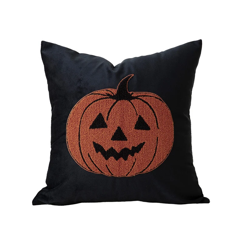 Quadratisches Dekoratives Kissen mit gesticktem Halloween‑Gespenst und Bouclé‑Oberfläche Karnz