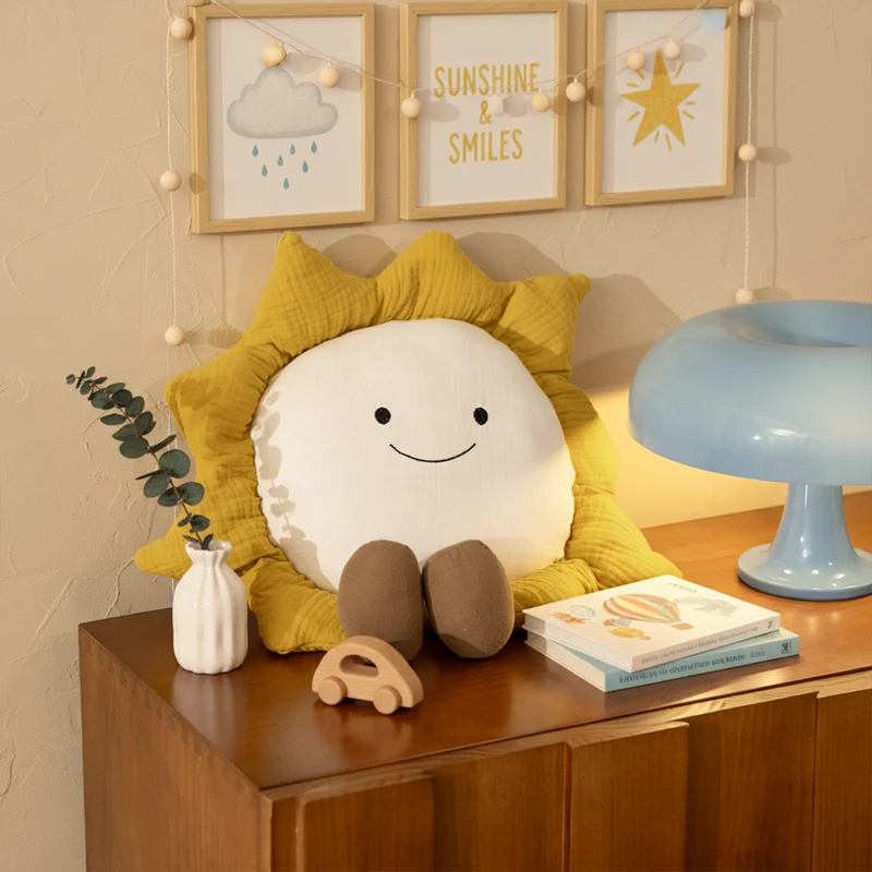 Niedliches Wolken-Kuschelkissen mit Hundemotiv und Chenille‑Kontur Karnz