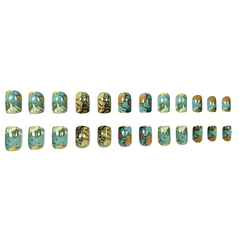 Künstlerisch Karten-inspirierte Nagelkunst Karnz