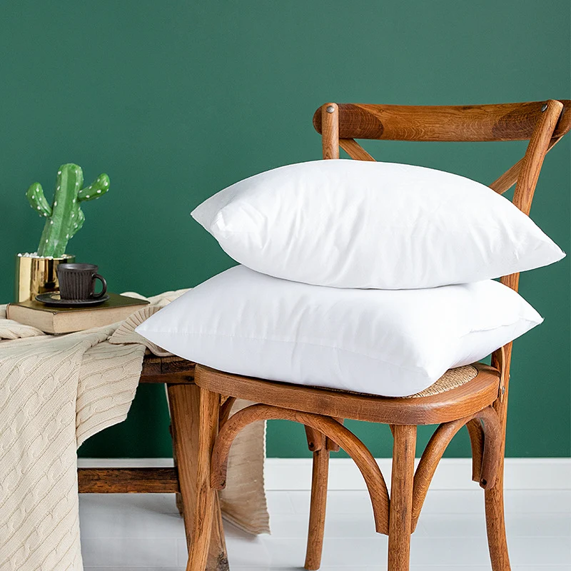Ergonomisches Komfort-Kopfkissen mit hypoallergener Füllung Karnz
