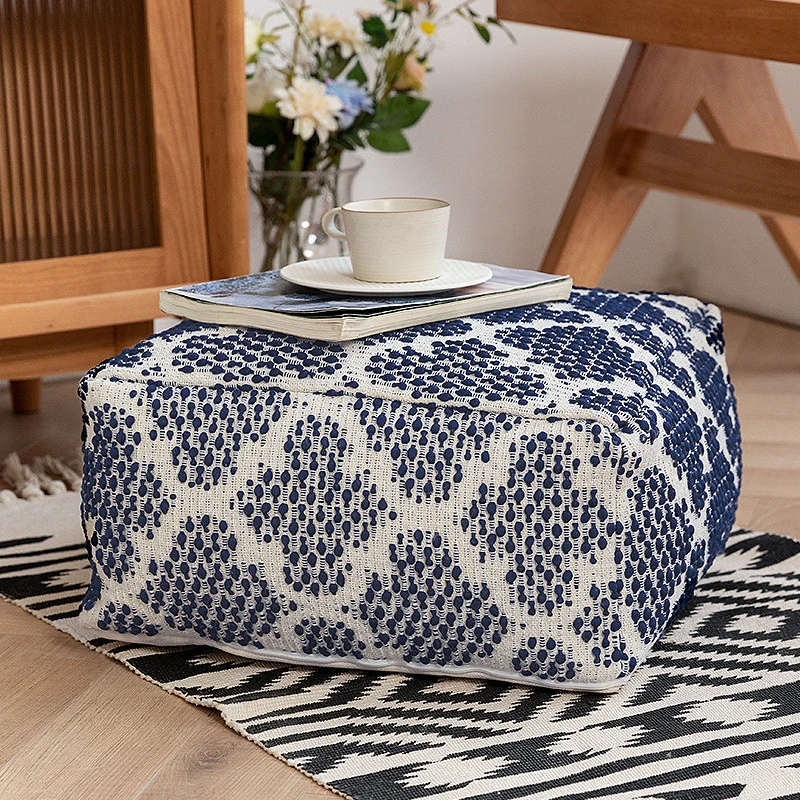 Boho-Sitzpouf aus Baumwollgewebe mit Fransen Karnz