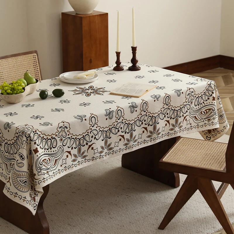 Bedruckte rechteckige Tischdecke aus Baumwollmischung mit Paisley‑Bordüre Karnz