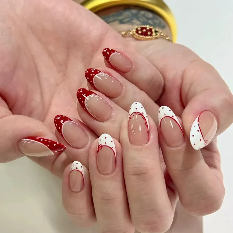 Künstlerische französische Spitzen-Nagelkunst-Verstärkungen Karnz