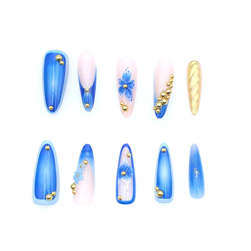 Künstlerische Blumen- und Edelstein-Nagelverstärkungen Karnz