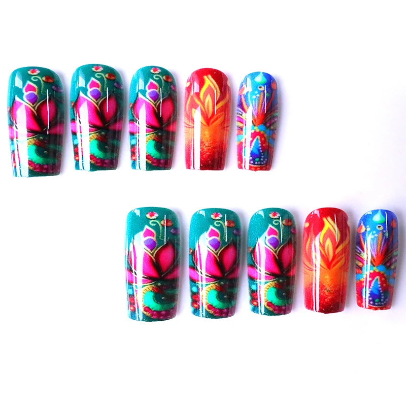 Künstlerische Florale Nagel Kunst Verbesserungen Karnz