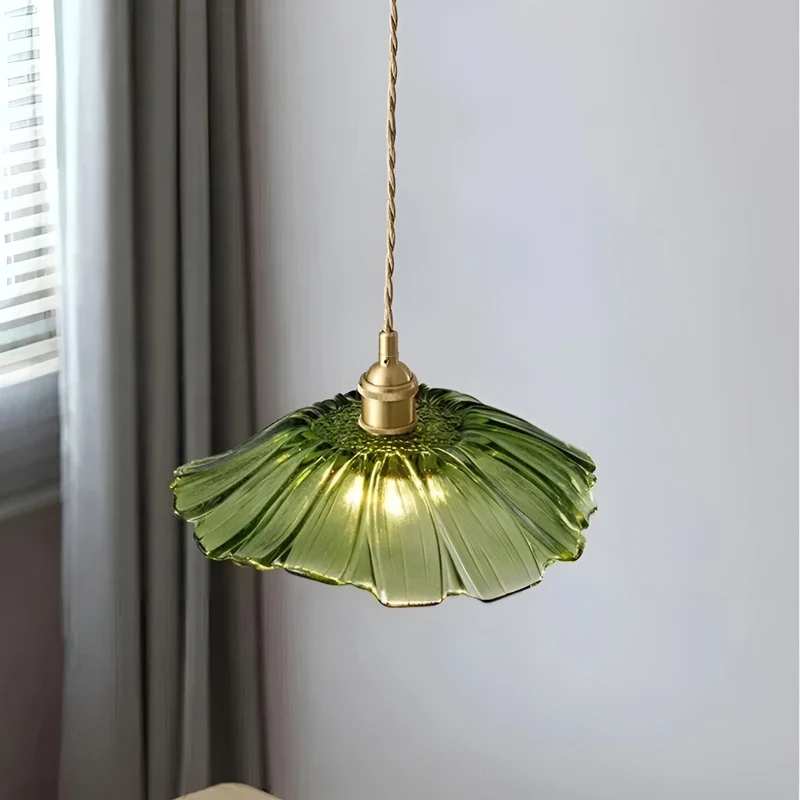 Hängelampe mit Blumenmotiv – Warmes Licht & stilvolles Design | Für Ihr Zuhause