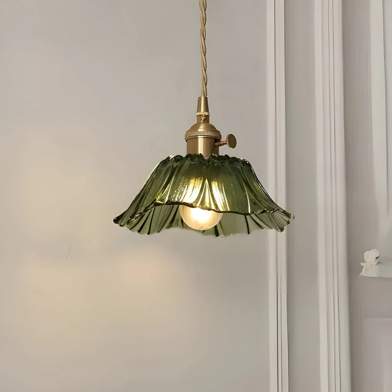 Hängelampe mit Blumenmotiv – Warmes Licht & stilvolles Design | Für Ihr Zuhause
