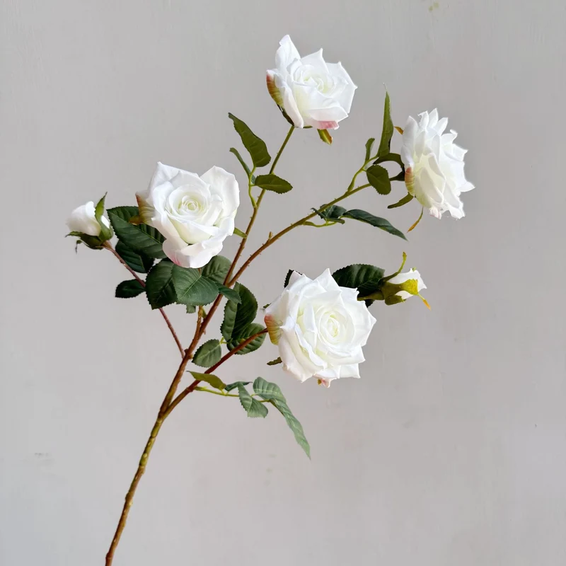 Elegante Blumenarrangement