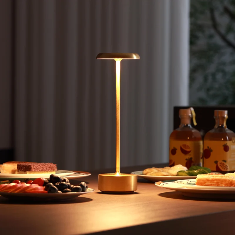 Zeitgenössische Minimalistische Tischlampe für moderne Dekoration