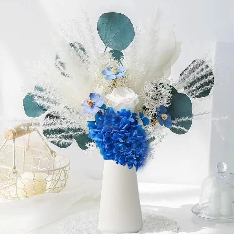 Premium dekorative Blumenarrangement