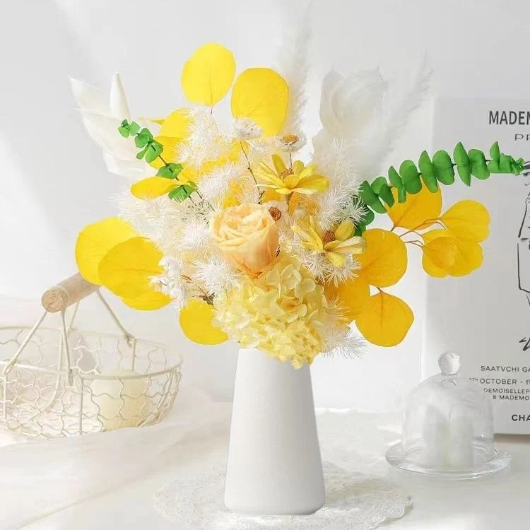 Premium dekorative Blumenarrangement