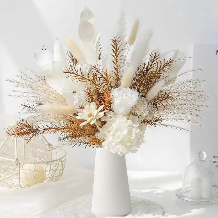 Premium dekorative Blumenarrangement