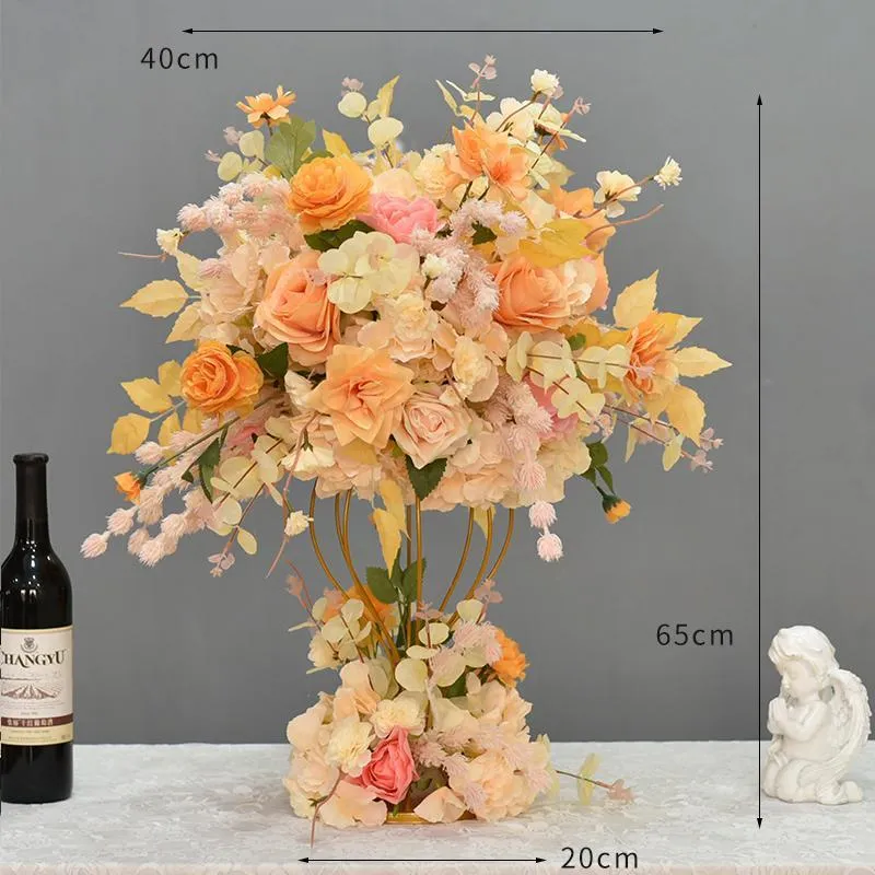 Luxuriöse Blumenmitte