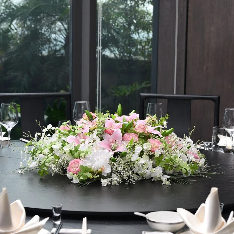 Luxuriöse florale Mittelstück-Anordnung