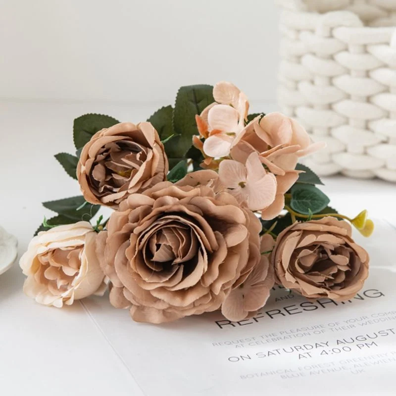 Lush Realistische Blumenstrauß Arrangement