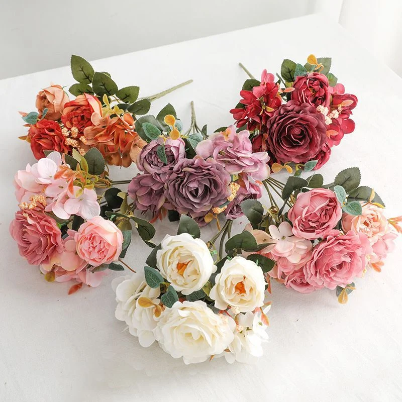 Lush Realistische Blumenstrauß Arrangement