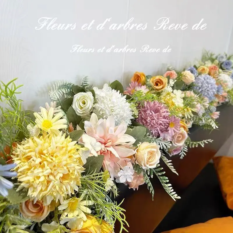 Lush Künstliches Blumenmittelstück Arrangement