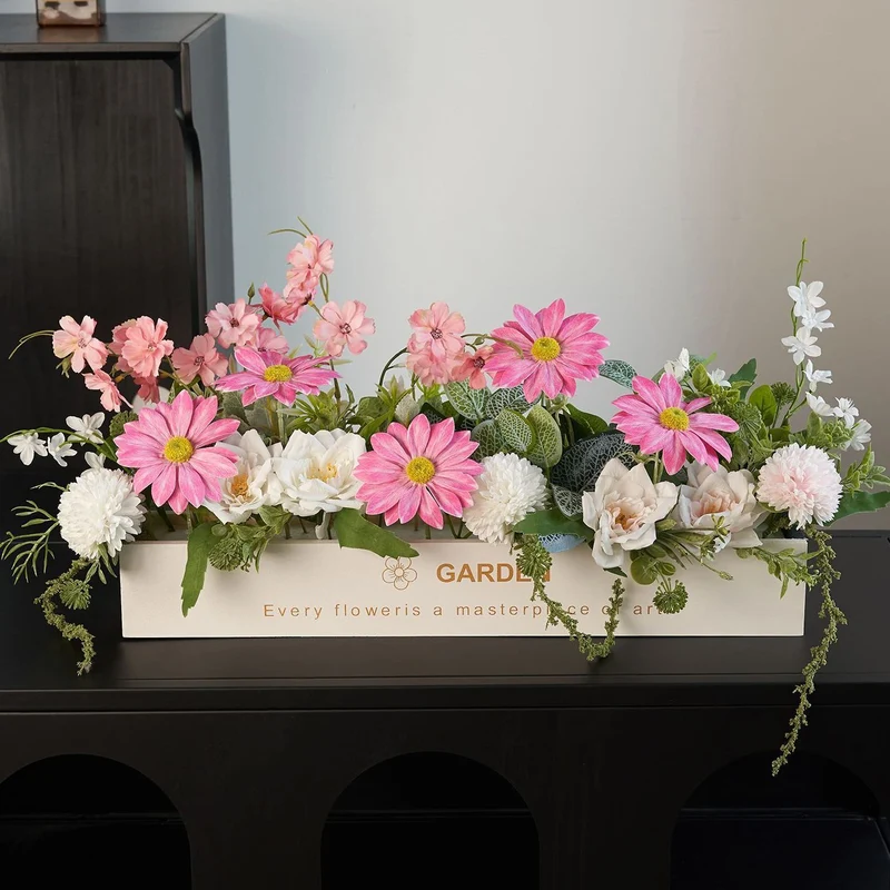 Hochwertige künstliche Blumenarrangement