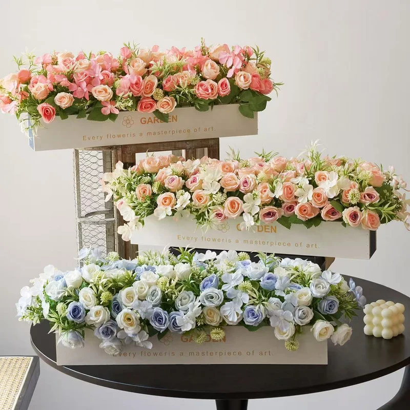 Hochwertige künstliche Blumenarrangement