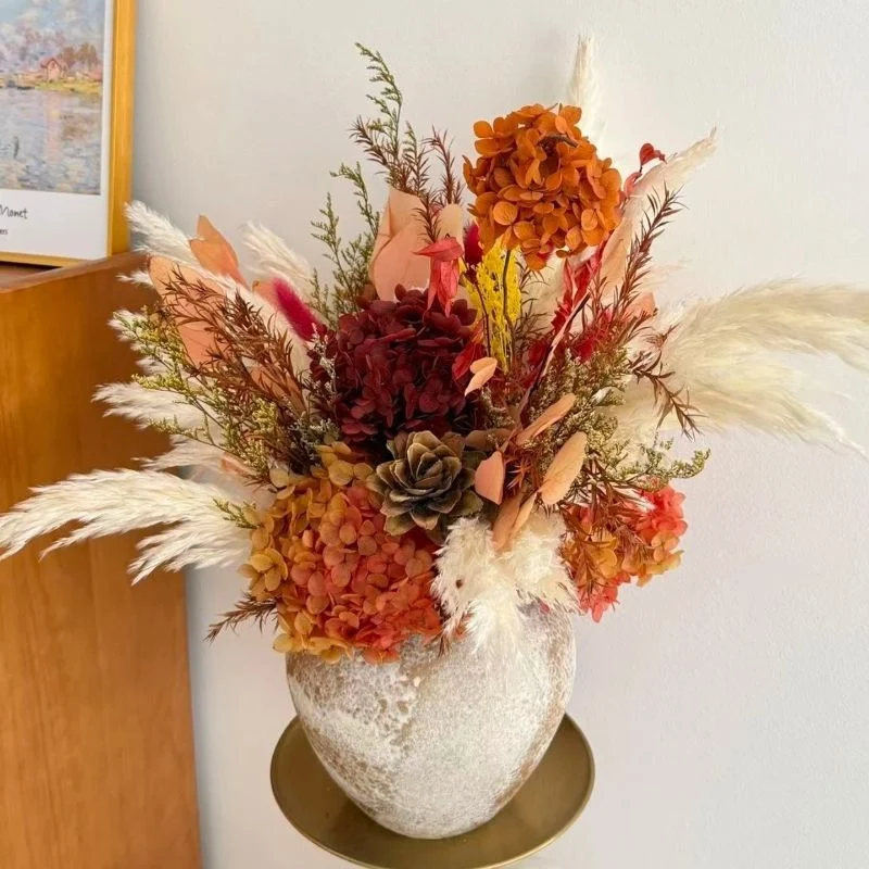 Elegante florale Mitte für Esszimmer Tisch Dekor