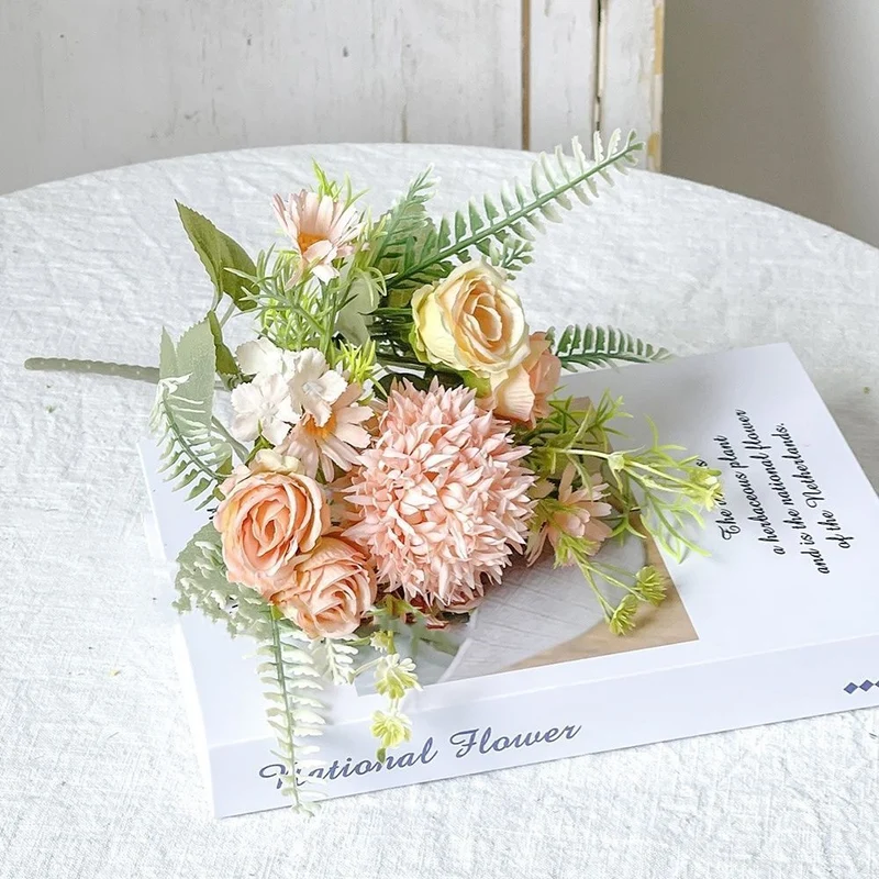 Faux Blumenstrauß Arrangement