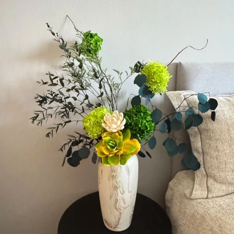 Elegante Konservierte Blumenarrangement