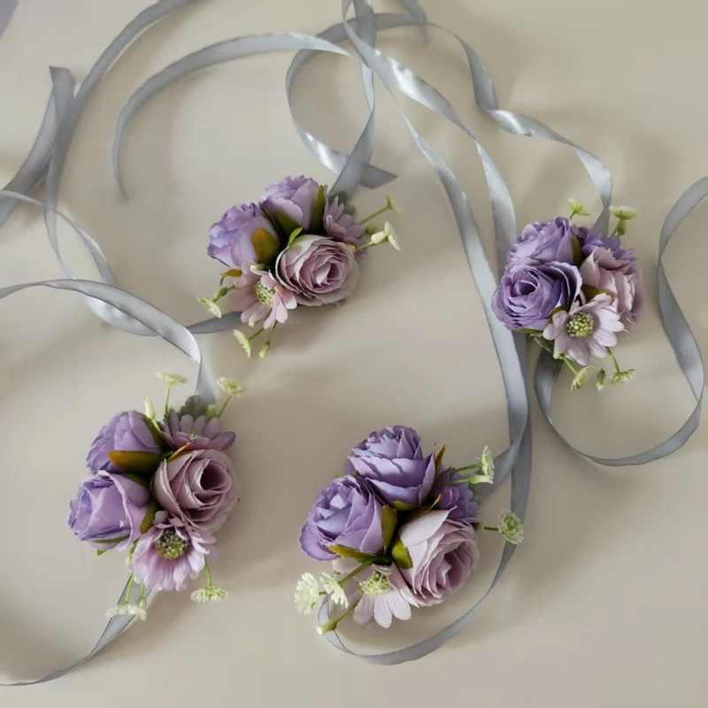 Elegante Blumen-Korsage
