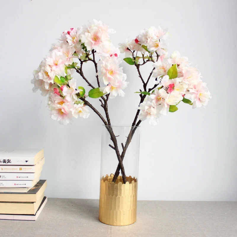 Realistische Dekorative Blumenast