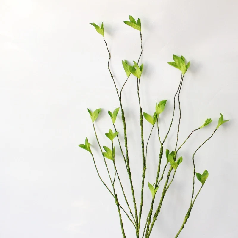 Lebensechter dekorativer Blattstiel