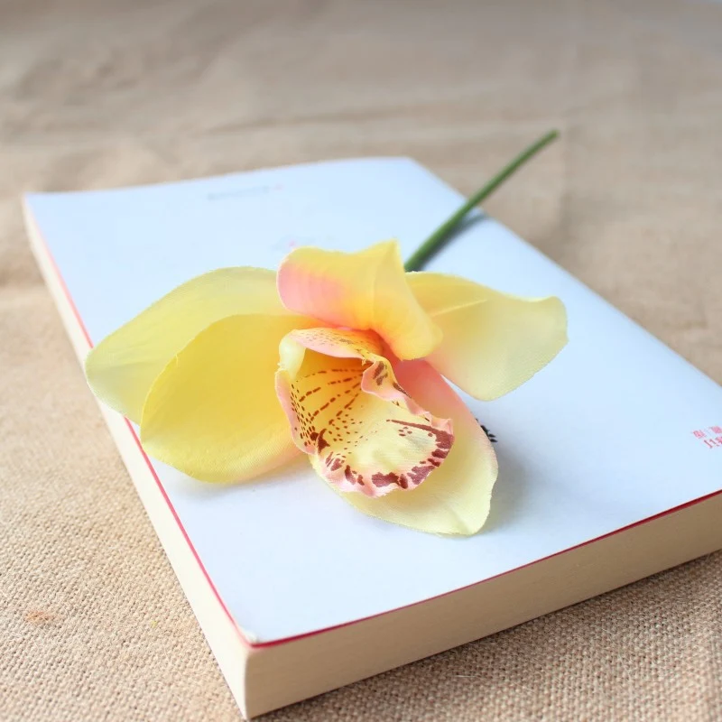 Faux-Orchideenblütenstiel